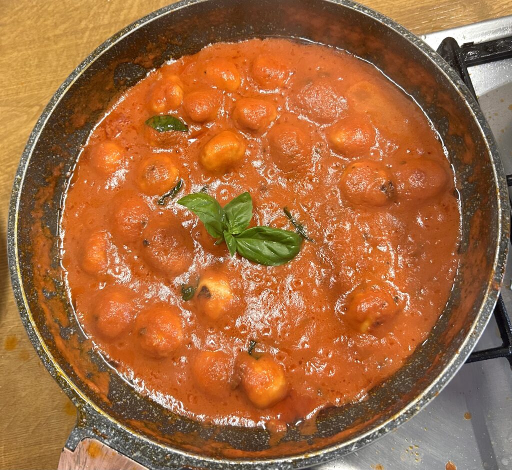 Polpettine di pollo con salsa di pomodoro