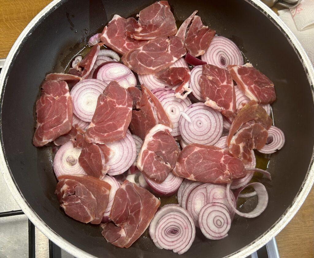cipolla e prosciutto